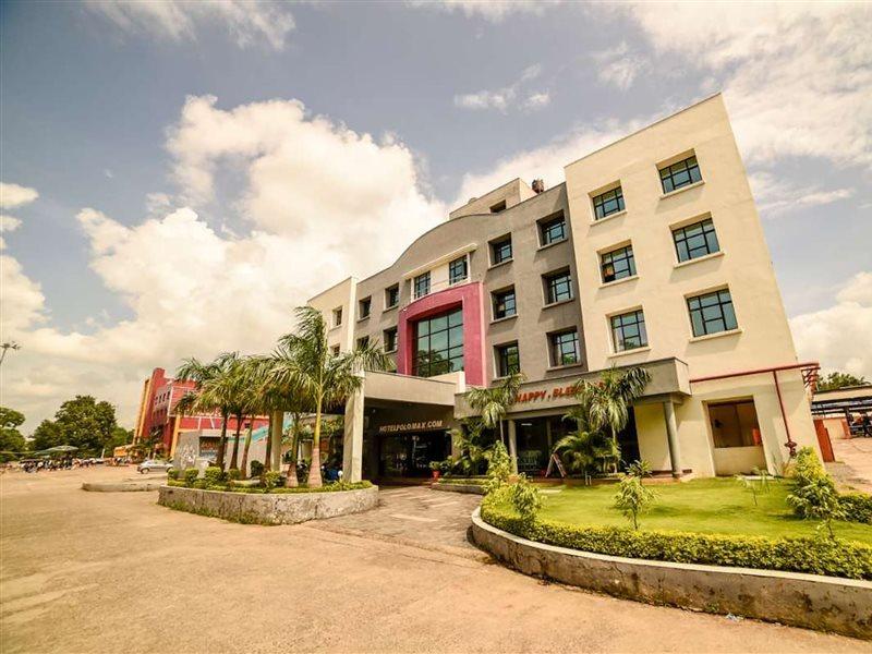 Max Hotels Jabalpur Zewnętrze zdjęcie