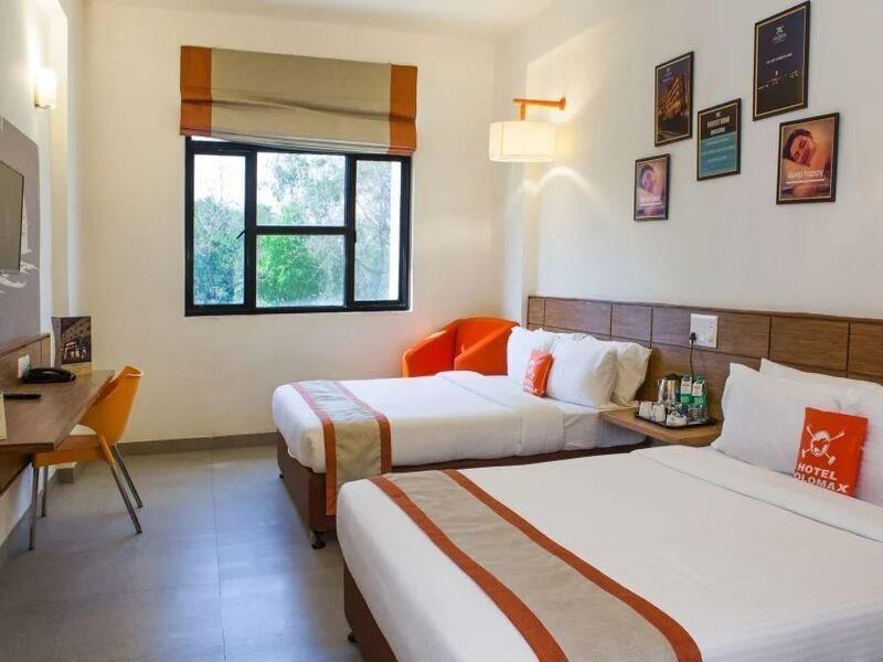 Max Hotels Jabalpur Zewnętrze zdjęcie