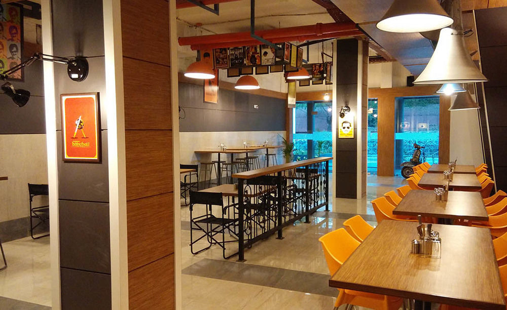 Max Hotels Jabalpur Zewnętrze zdjęcie